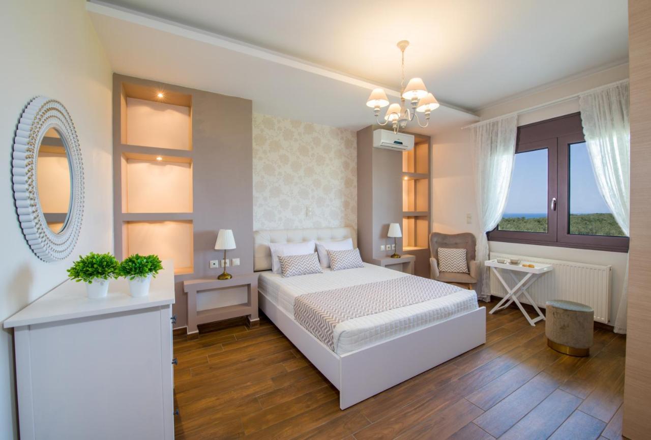 Villa Elisabeth View Gerani  Exteriör bild